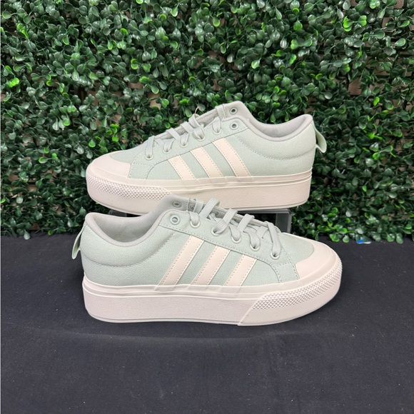 adidas Bravada 2.0 - W8 - Picture 1 of 9